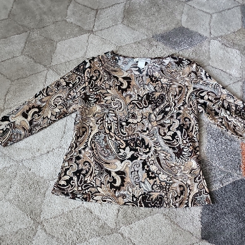 Dress Barn Black & Cream Blouse